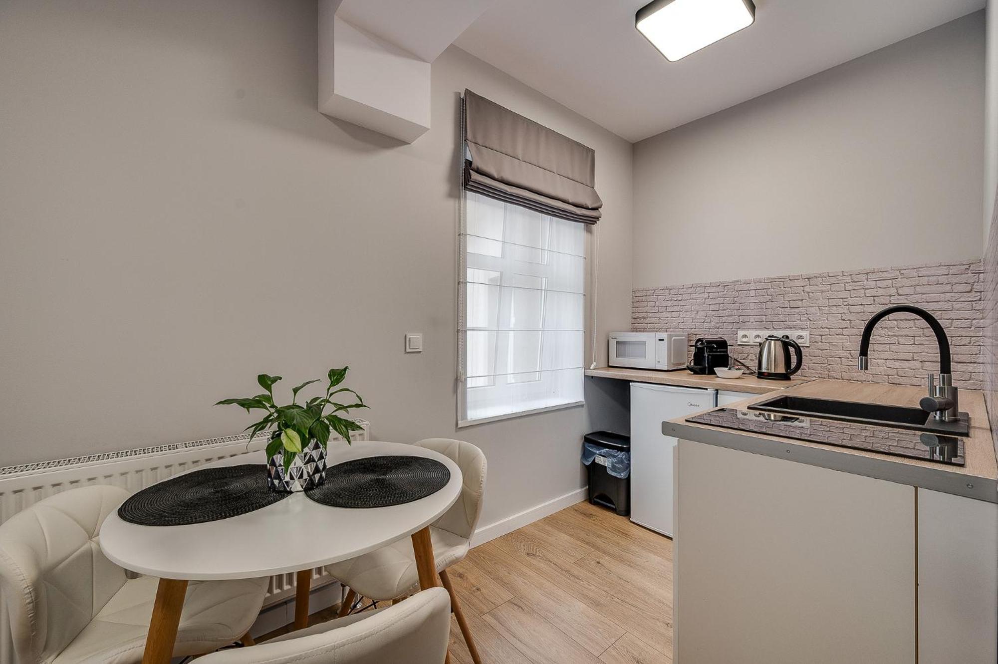 Central Platinum Apartments 18 リブニク エクステリア 写真