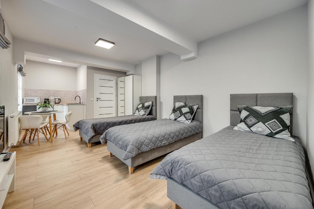 Central Platinum Apartments 18 リブニク エクステリア 写真